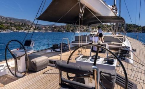 YCH2 Nautor's Swan 10