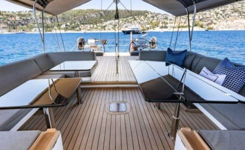 YCH2 Nautor's Swan 11