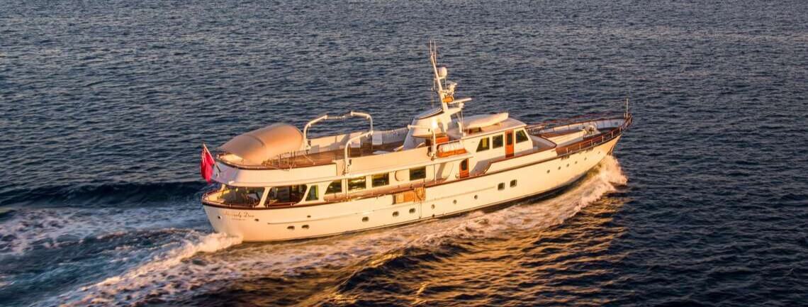 HEAVENLY DAZE Feadship 1