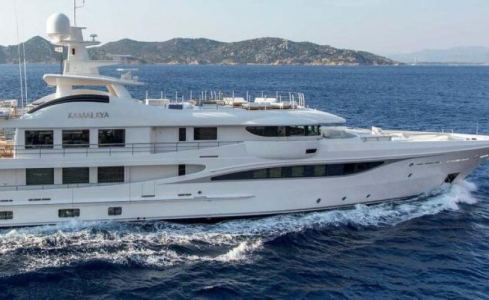 Superyacht charter KAMALAYA