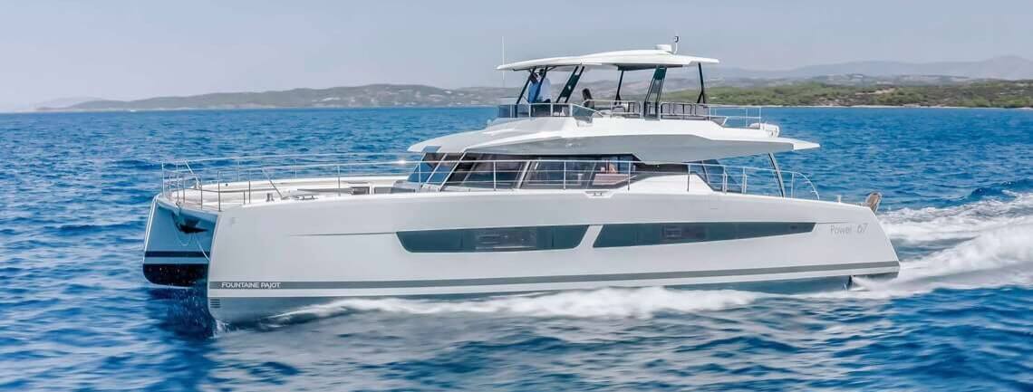 D2 Fountaine Pajot 3