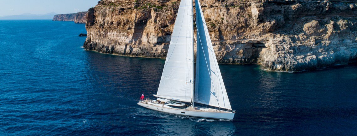 MES AMIS Fitzroy yachts 3