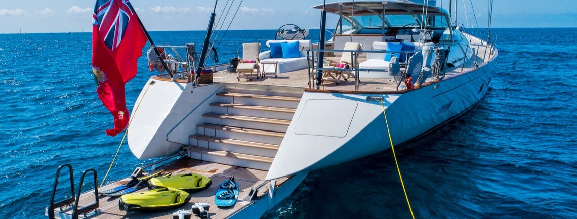 MES AMIS Fitzroy yachts 5