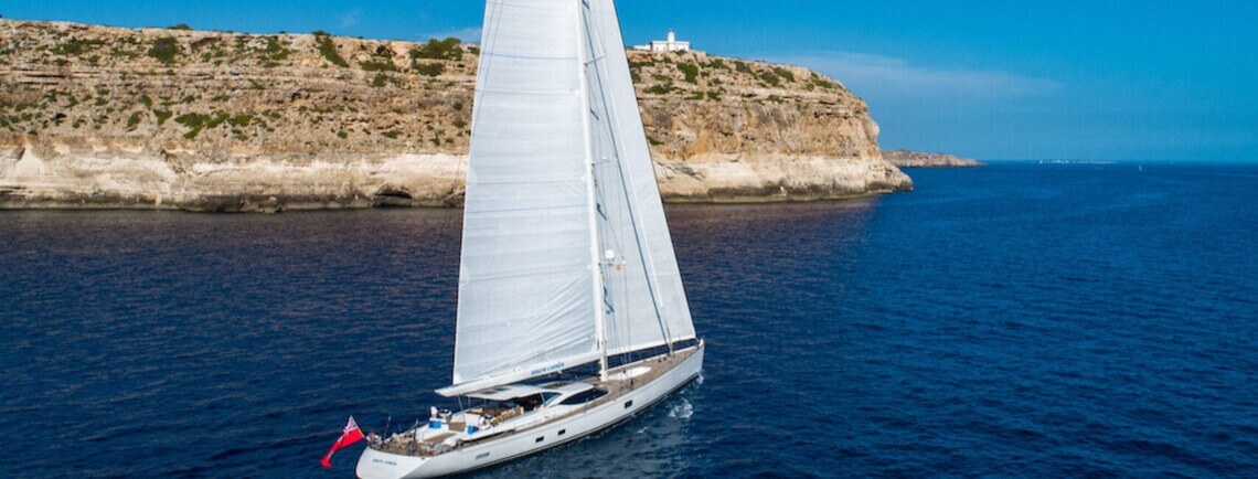 MES AMIS Fitzroy yachts 7