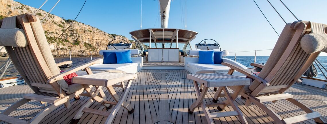 MES AMIS Fitzroy yachts 12