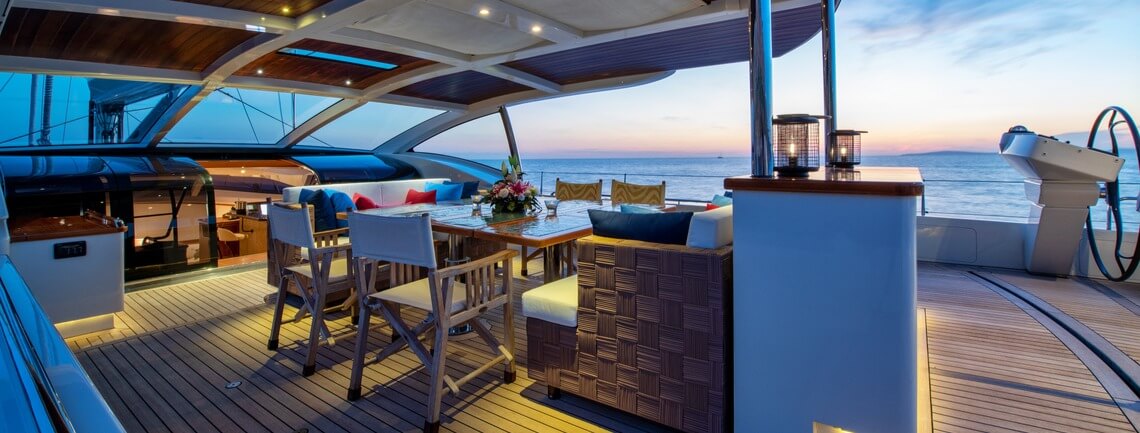 MES AMIS Fitzroy yachts 29