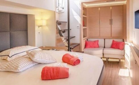 INSPIRANTE Fountaine Pajot 16