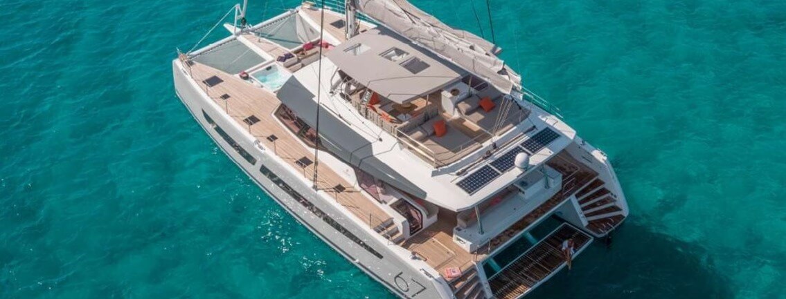 INSPIRANTE Fountaine Pajot 2