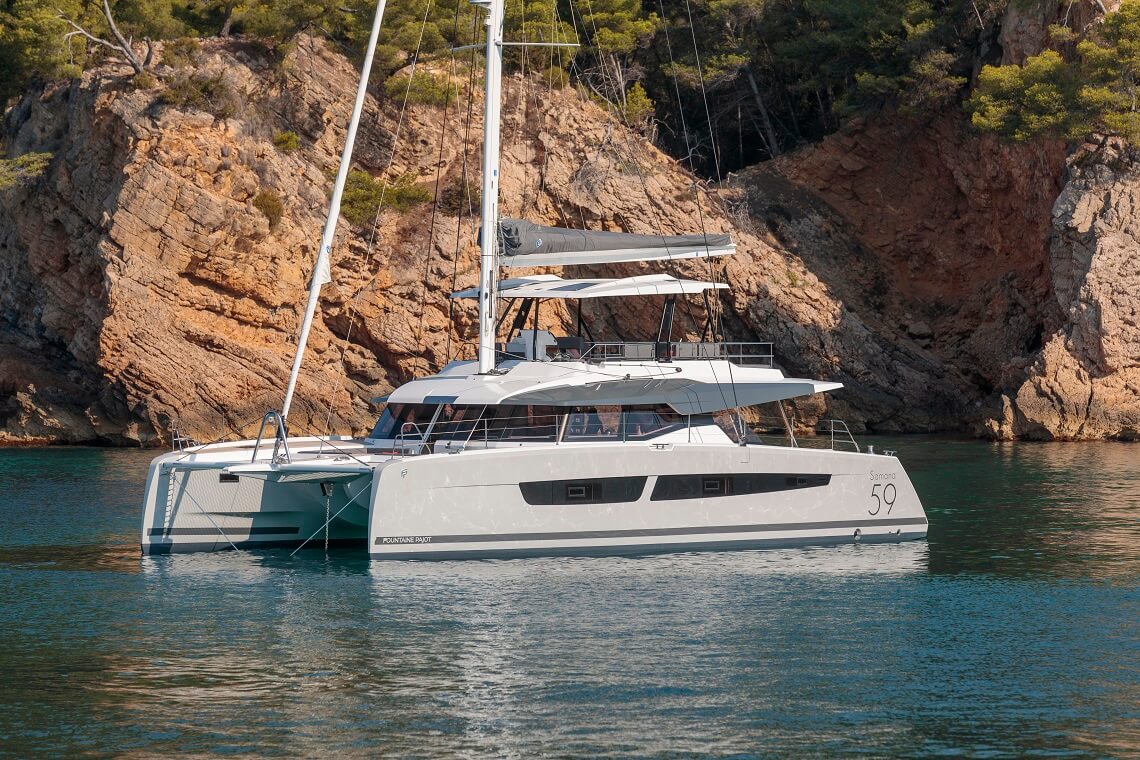 OKINAWA Fountaine Pajot 1