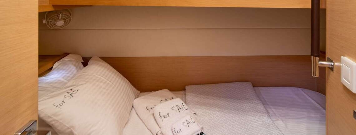 For Sail Lagoon Catamaran 18