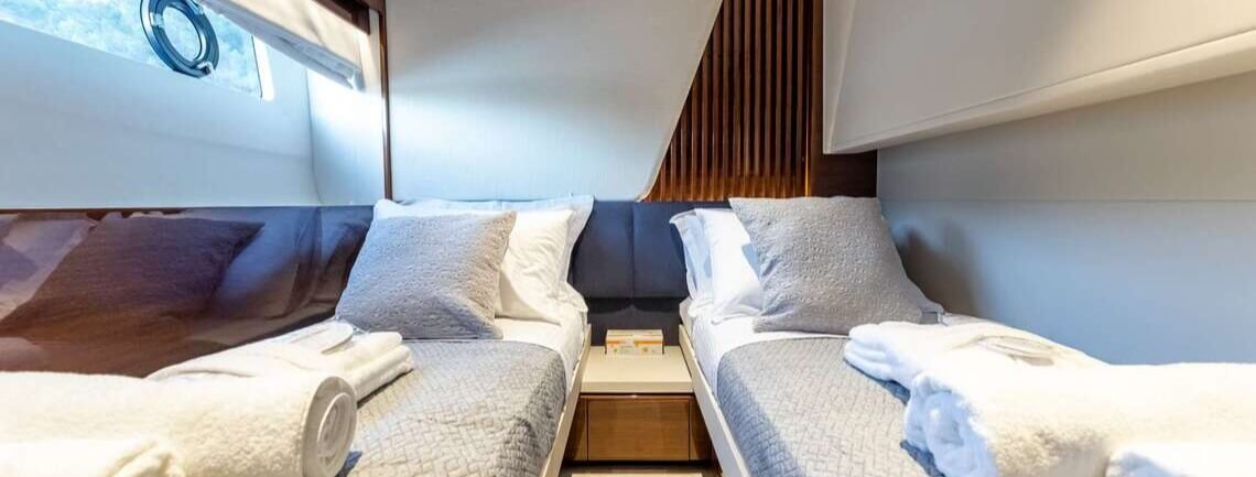 VISTA Princess Yachts 15