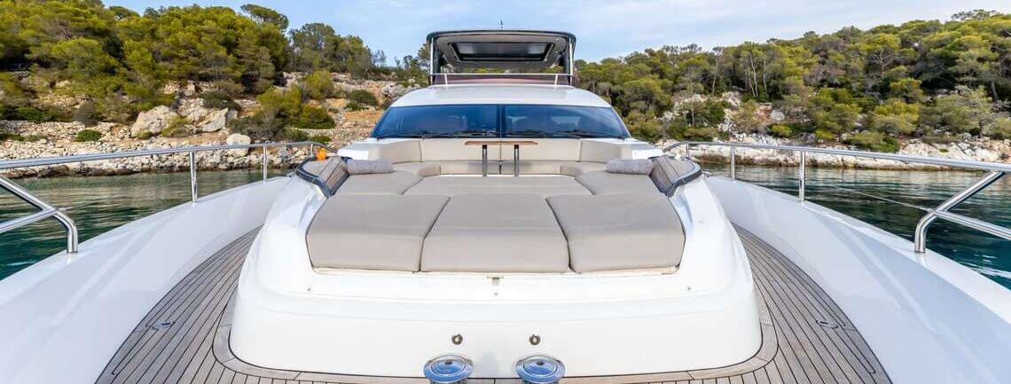 VISTA Princess Yachts 6