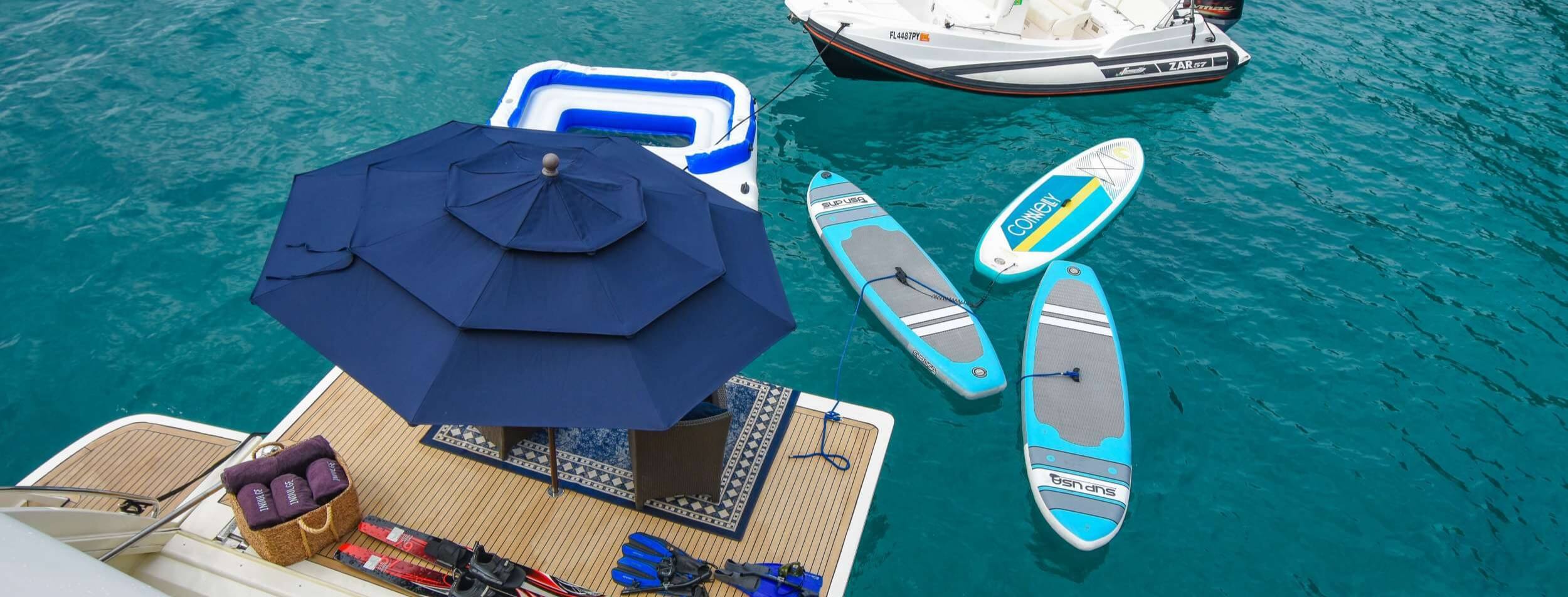 INDULGE II Ferretti 6