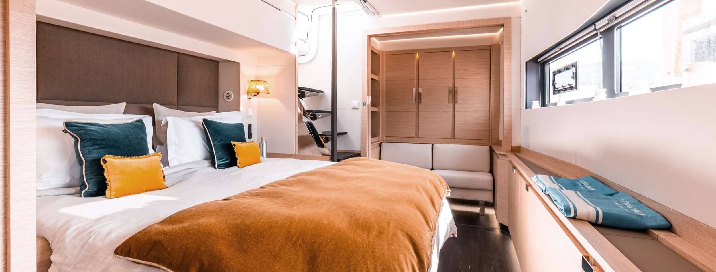 The Blue Dream Fountaine Pajot 9