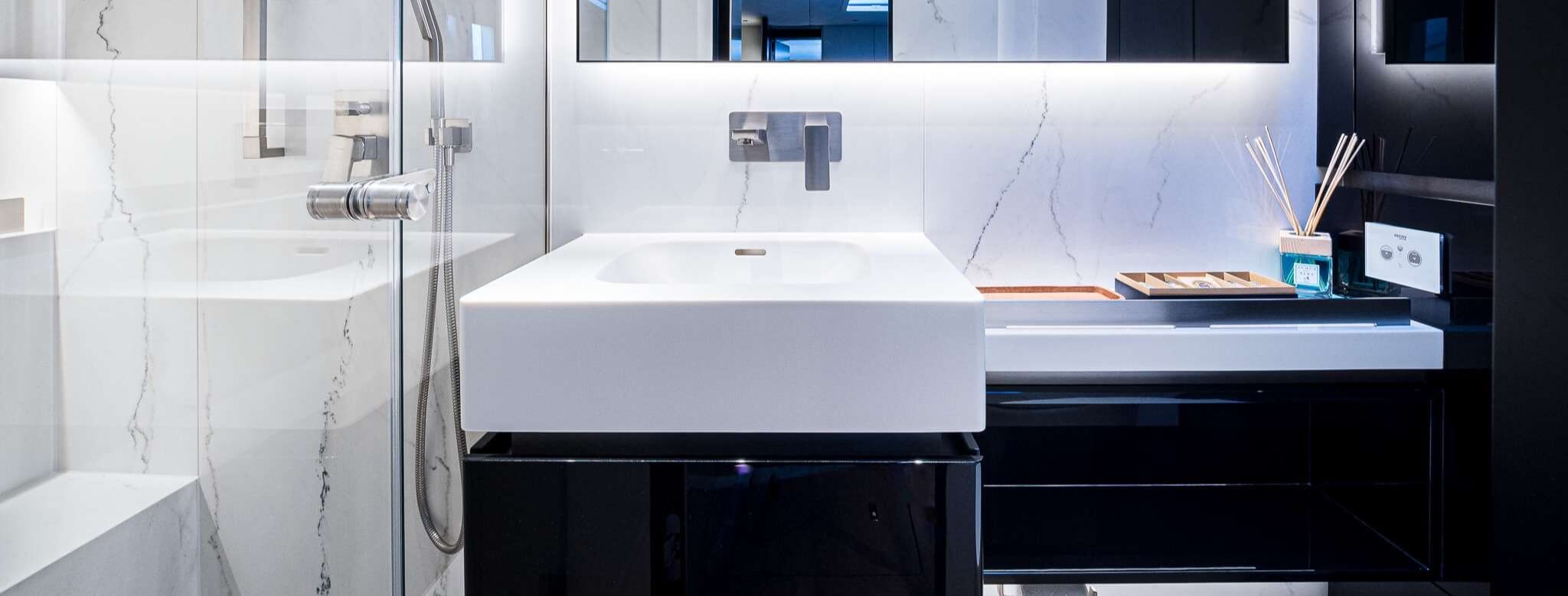 n+1 Sunreef Yachts 24