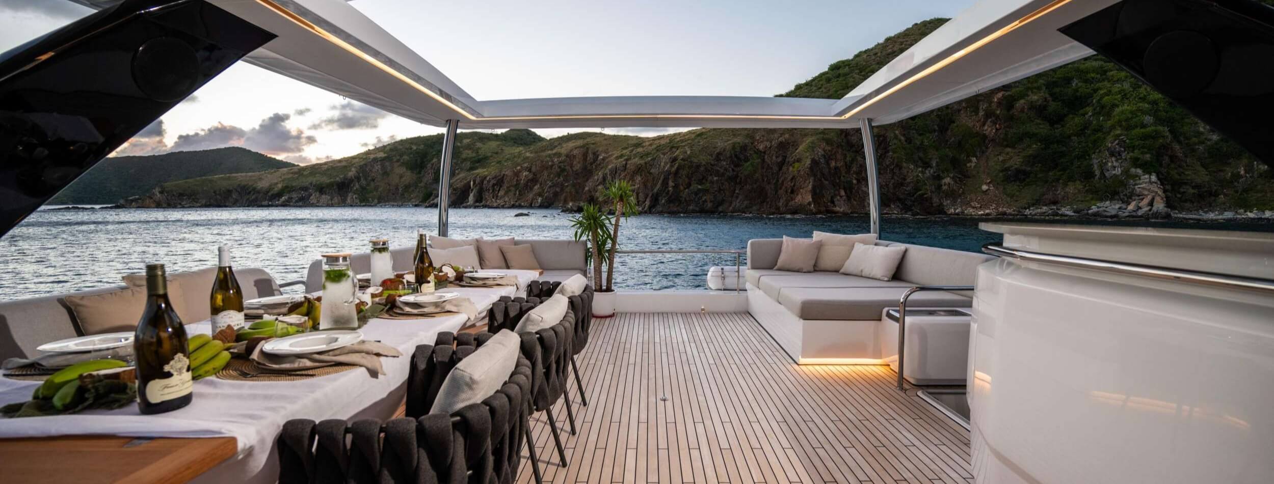 SIETE MARES Lagoon Catamaran 9