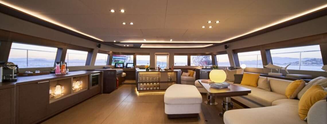 CRAZY HORSE Lagoon Catamaran 13