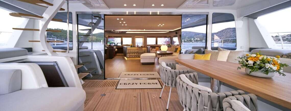 CRAZY HORSE Lagoon Catamaran 2