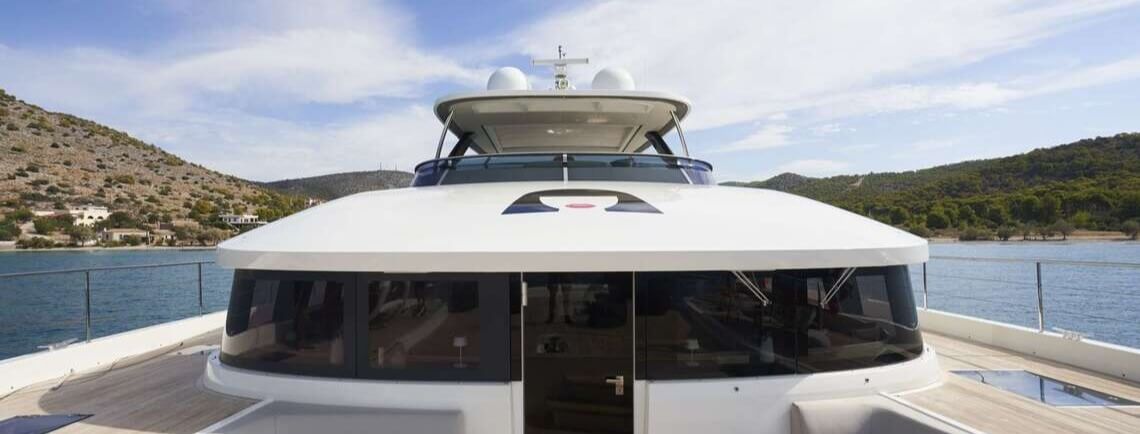 CRAZY HORSE Lagoon Catamaran 7