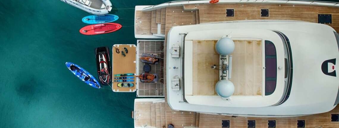 CRAZY HORSE Lagoon Catamaran 12