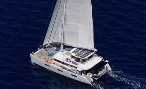 Superyacht charter ZEN QUEST