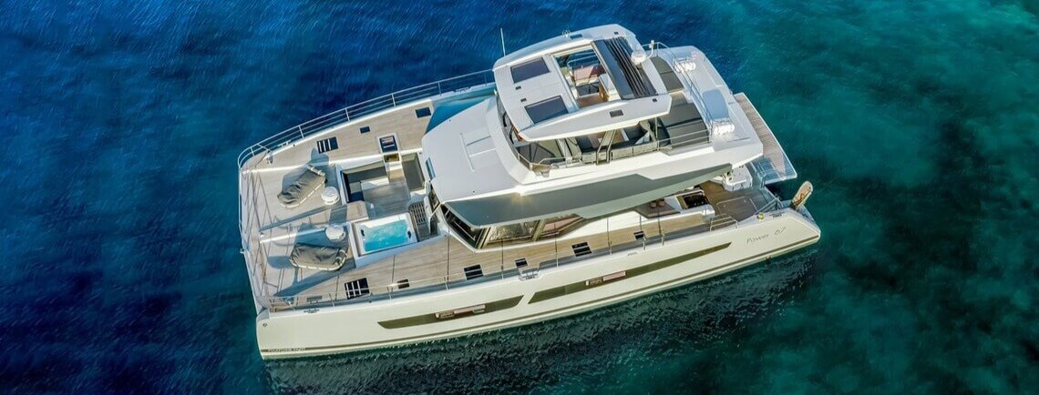 DOMPE Fountaine Pajot 3