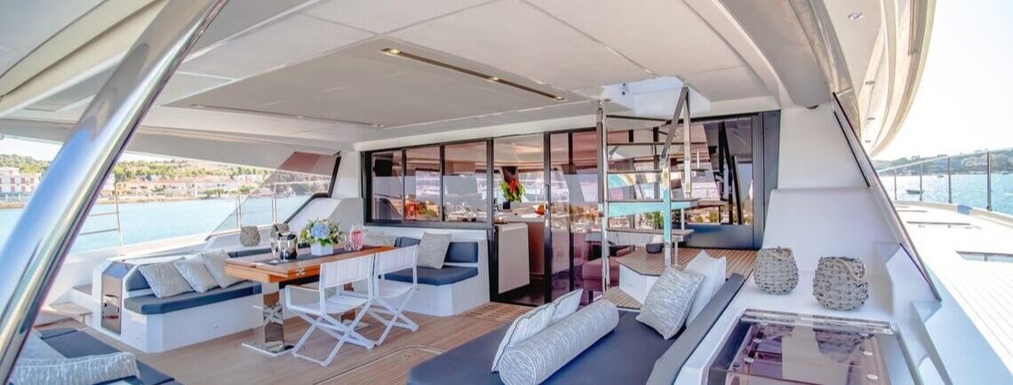 DOMPE Fountaine Pajot 8