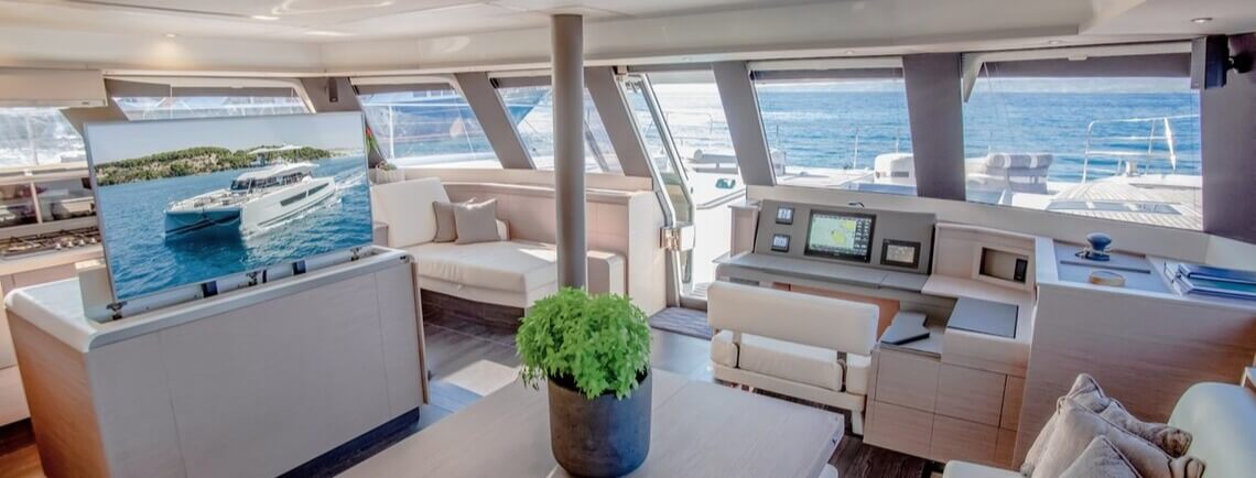 DOMPE Fountaine Pajot 13