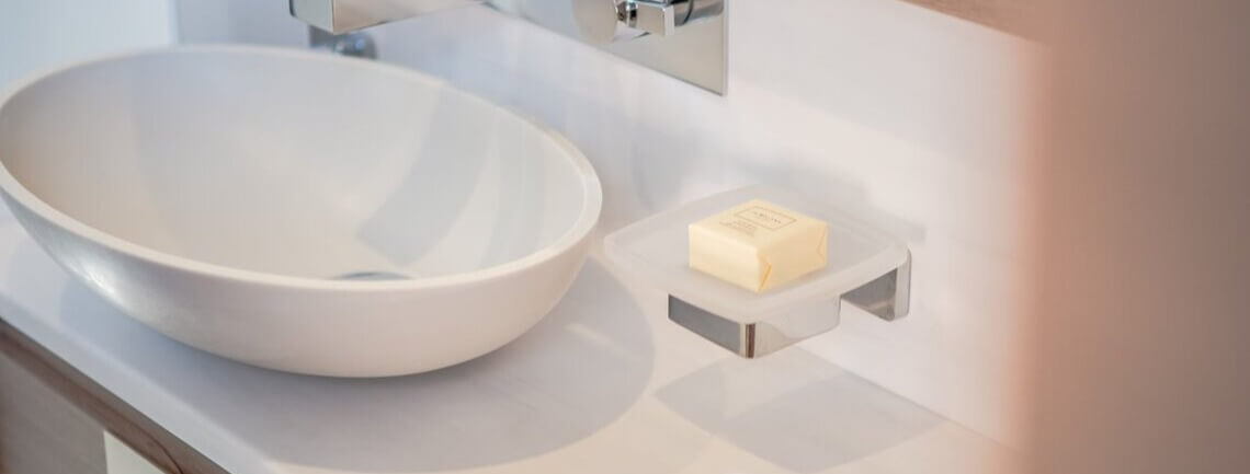 DOMPE Fountaine Pajot 20