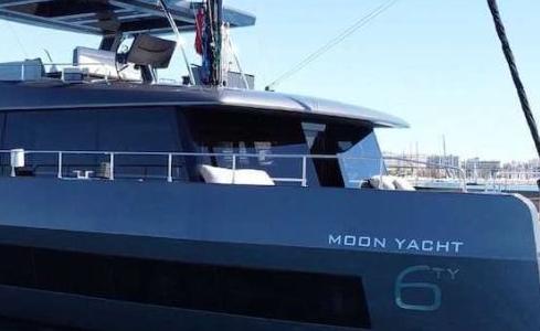 Full Moon Moon Yachts 0