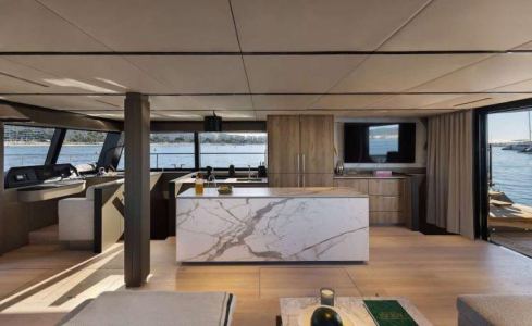 Full Moon Moon Yachts 10