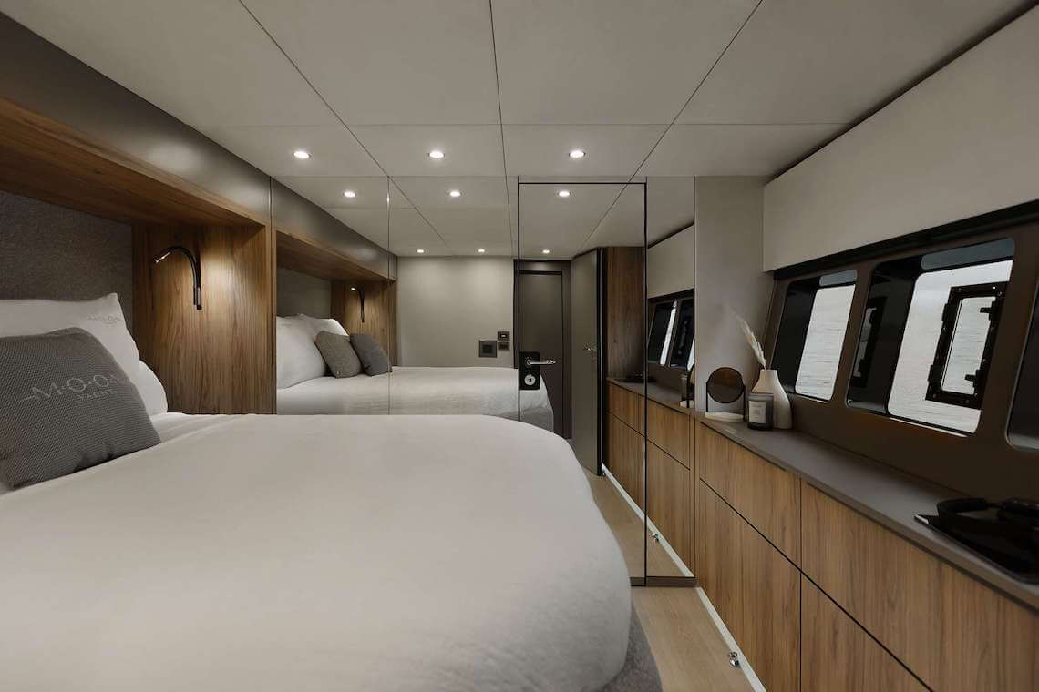 Full Moon Moon Yachts 8