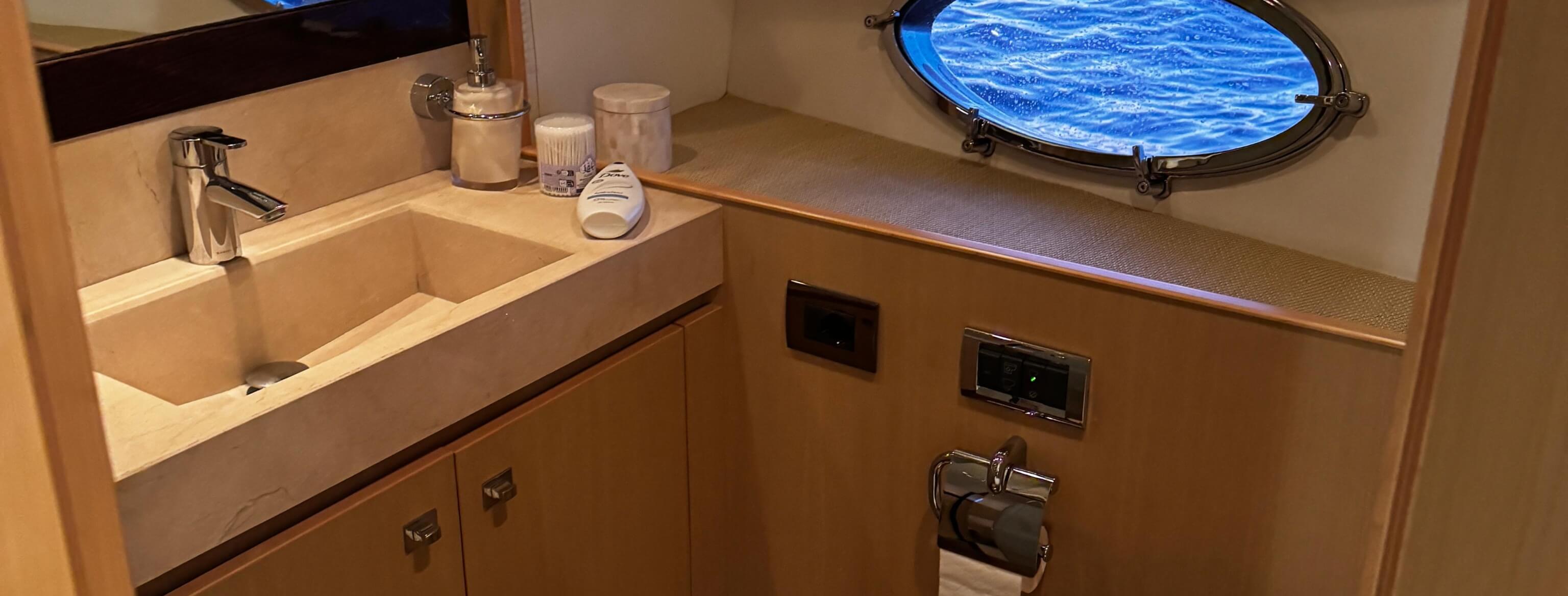 FREEDOM Princess Yachts 7