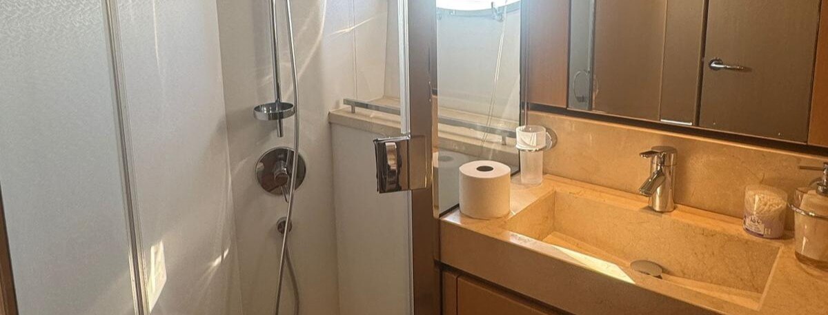 FREEDOM Princess Yachts 13