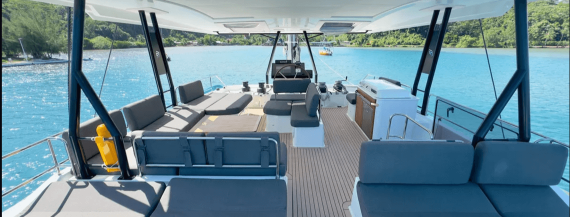 ARGO Fountaine Pajot 6