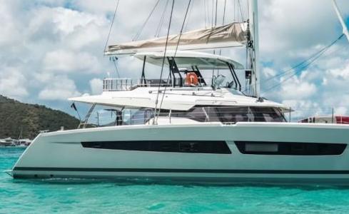 ADEONA Fountaine Pajot 1