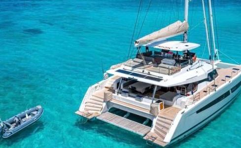 ADEONA Fountaine Pajot 2