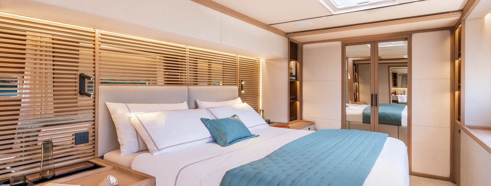 IMLADRIS Lagoon Catamaran 20