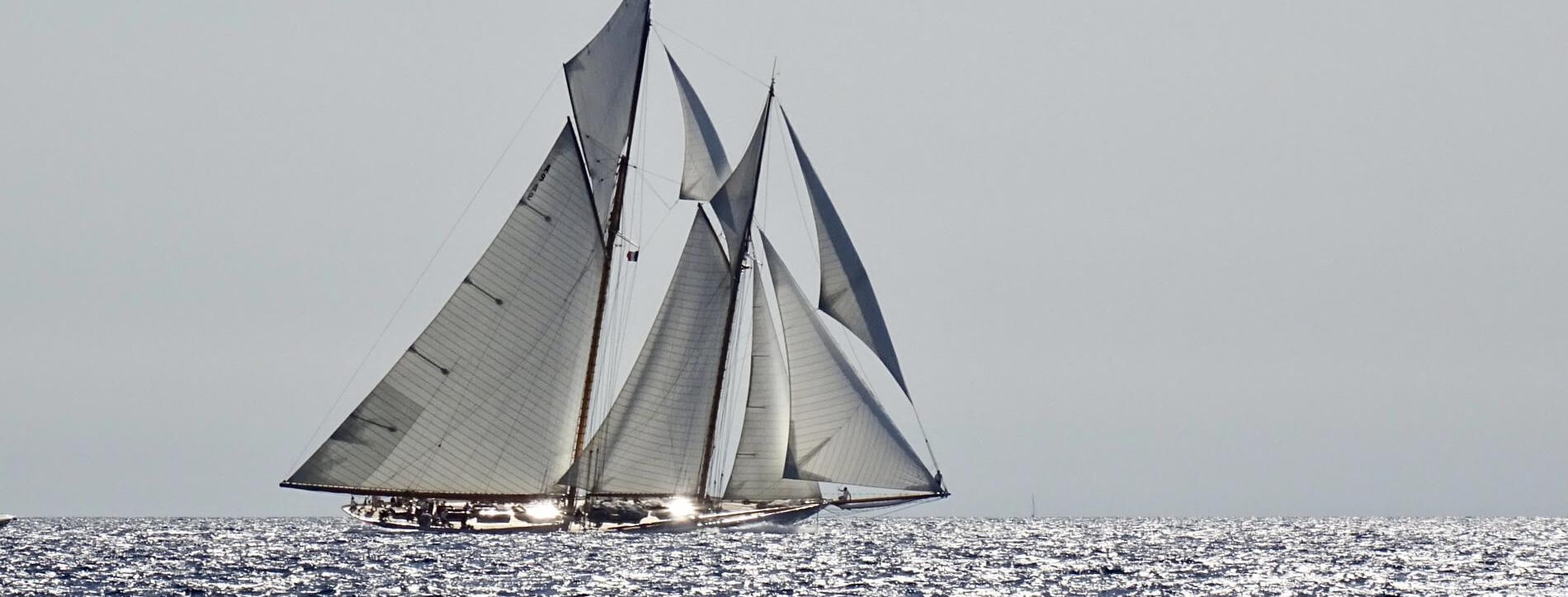 ELENA of LONDON Herreshoff 4