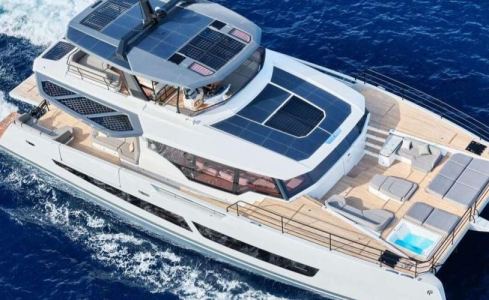 Superyacht charter ALINA