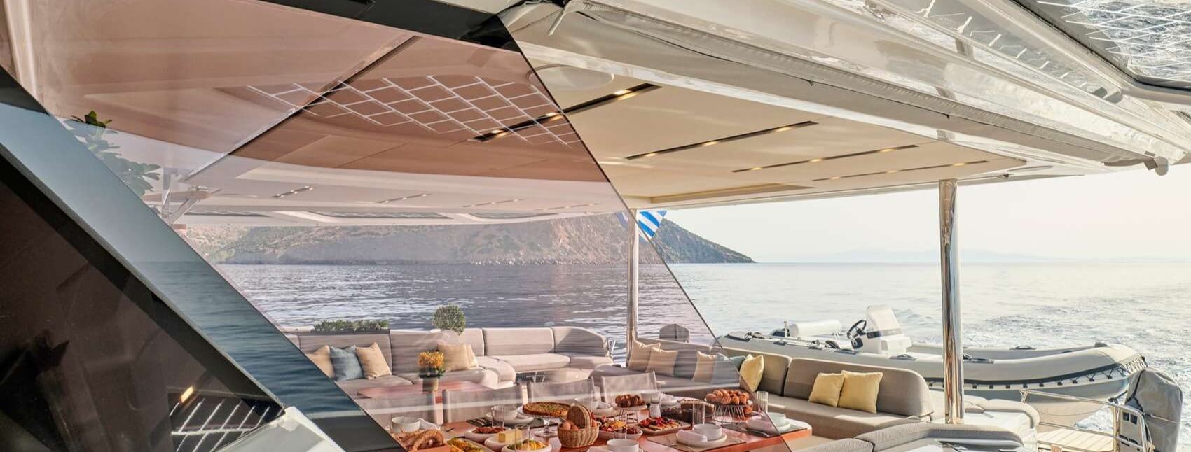 ALINA Fountaine Pajot 4