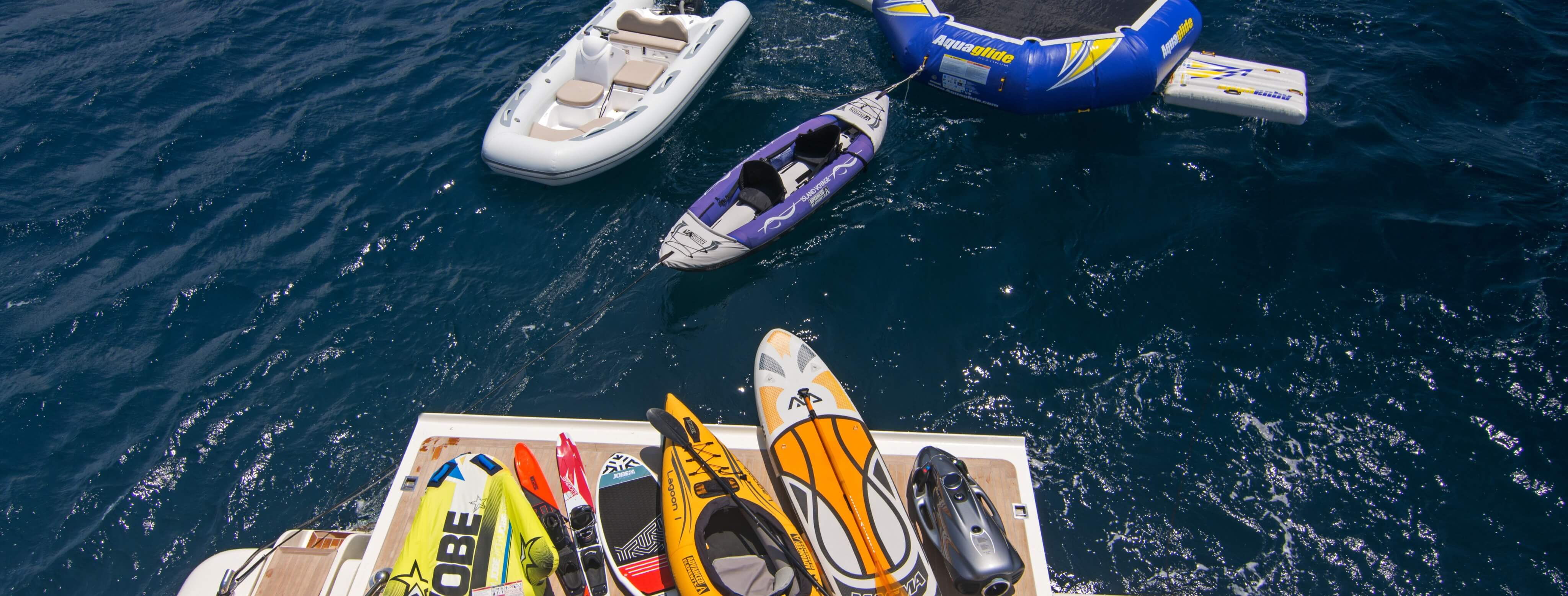 WHISPER V Ferretti 4