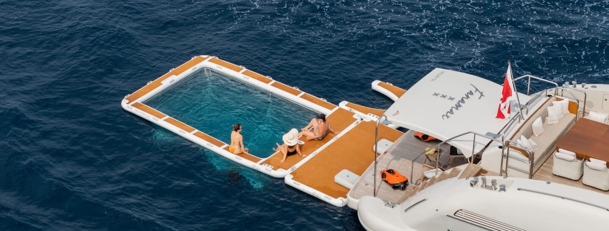 M/Y FANAMAX Overmarine 3