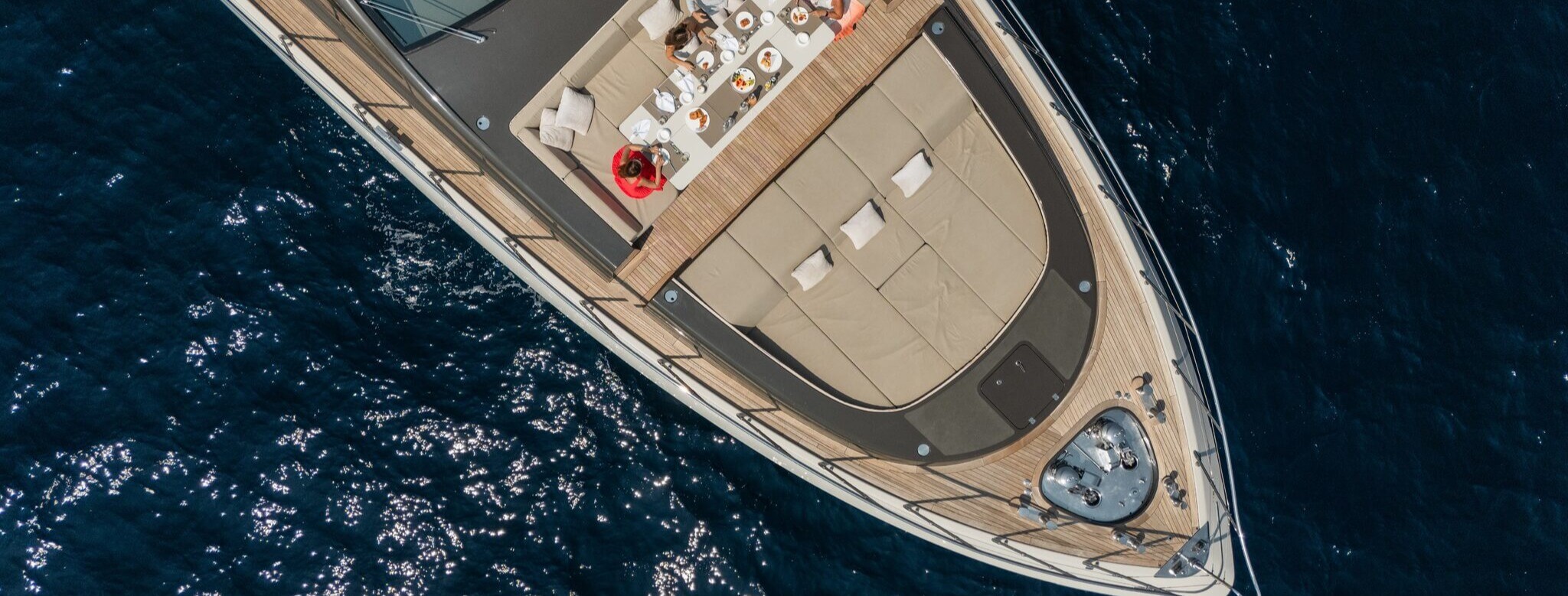 M/Y FANAMAX Overmarine 8