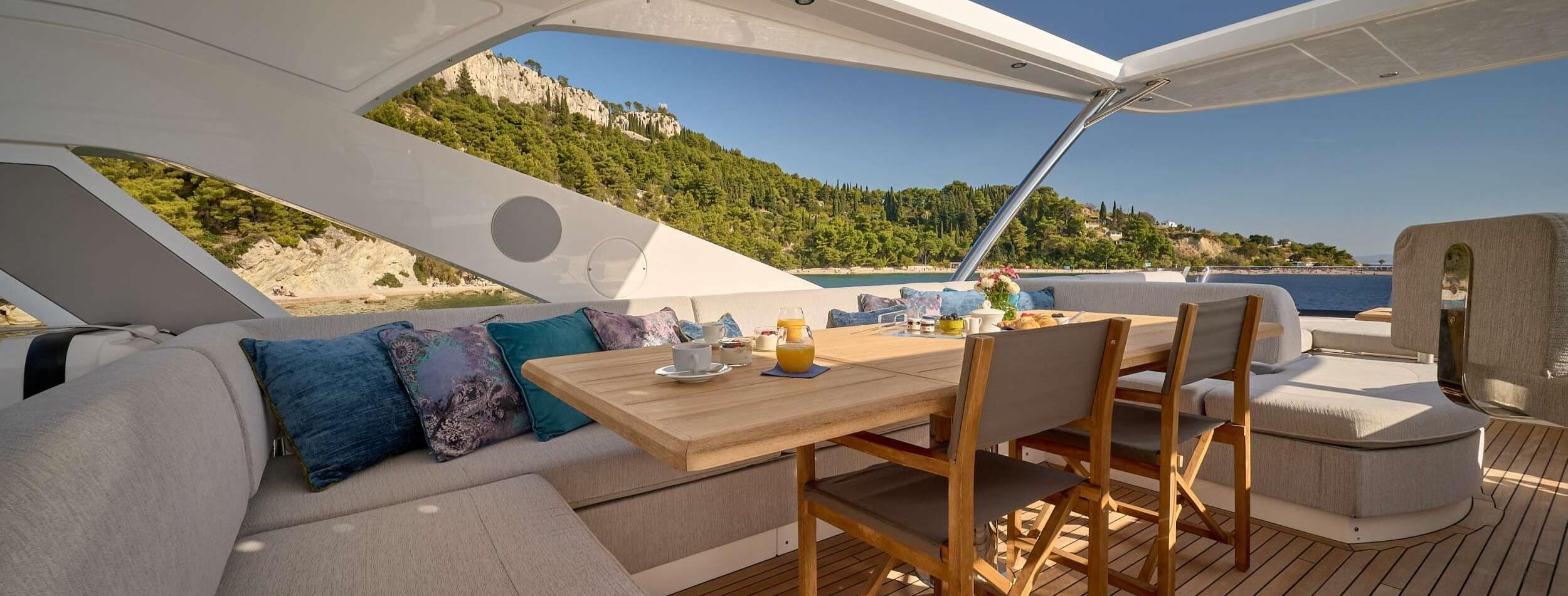 Hideaway Sunseeker 4