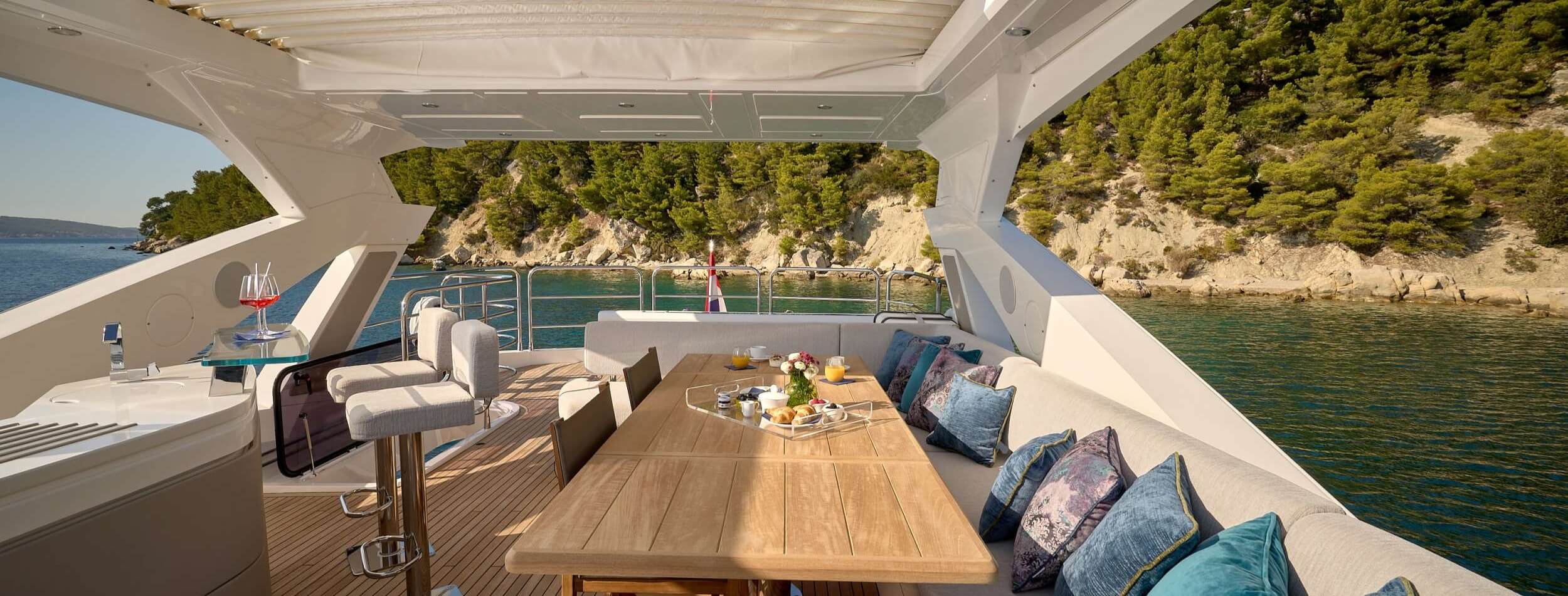 Hideaway Sunseeker 7