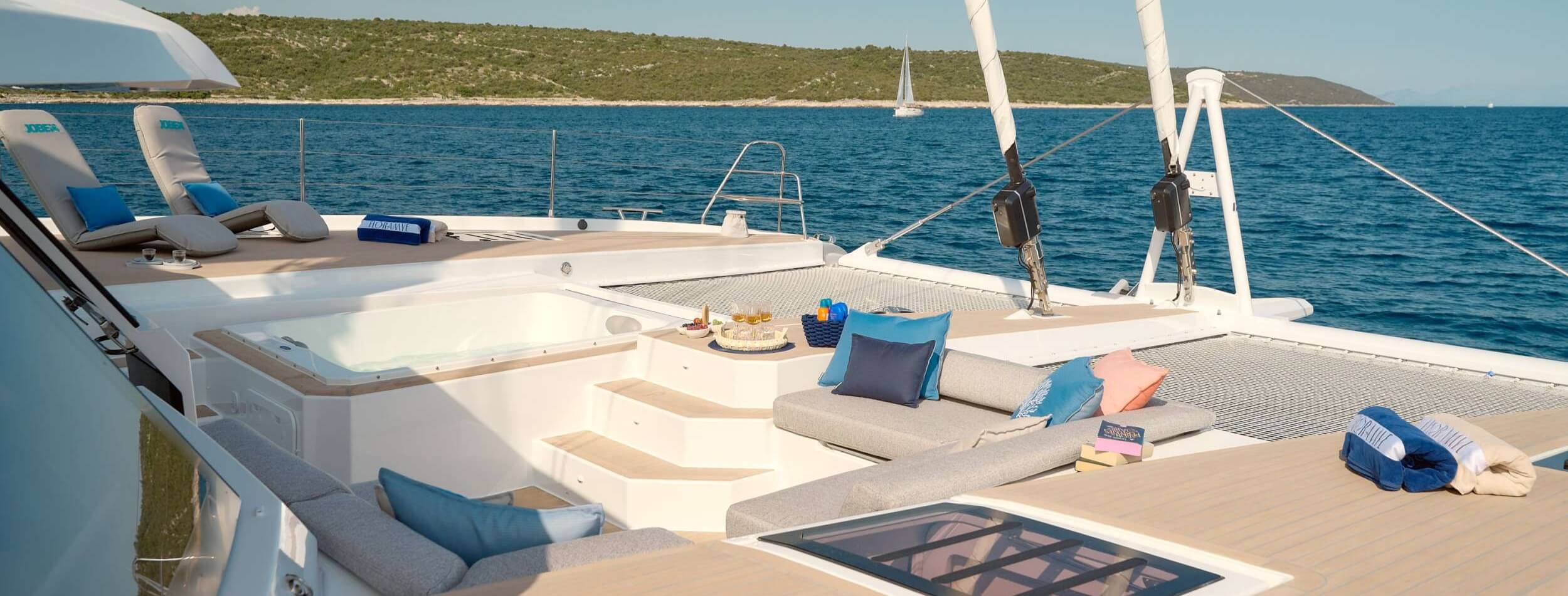 Floramye Fountaine Pajot 8