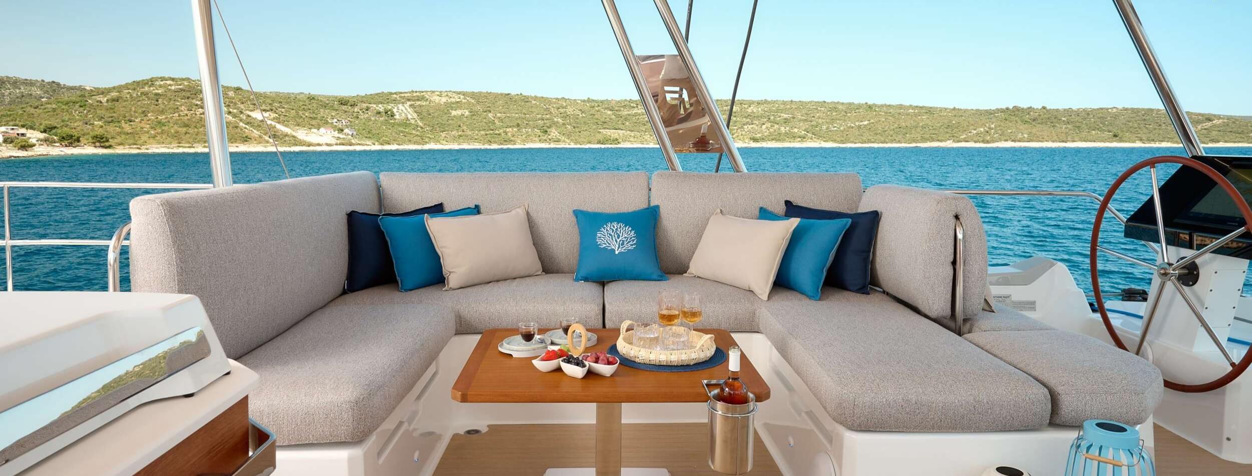 Floramye Fountaine Pajot 9