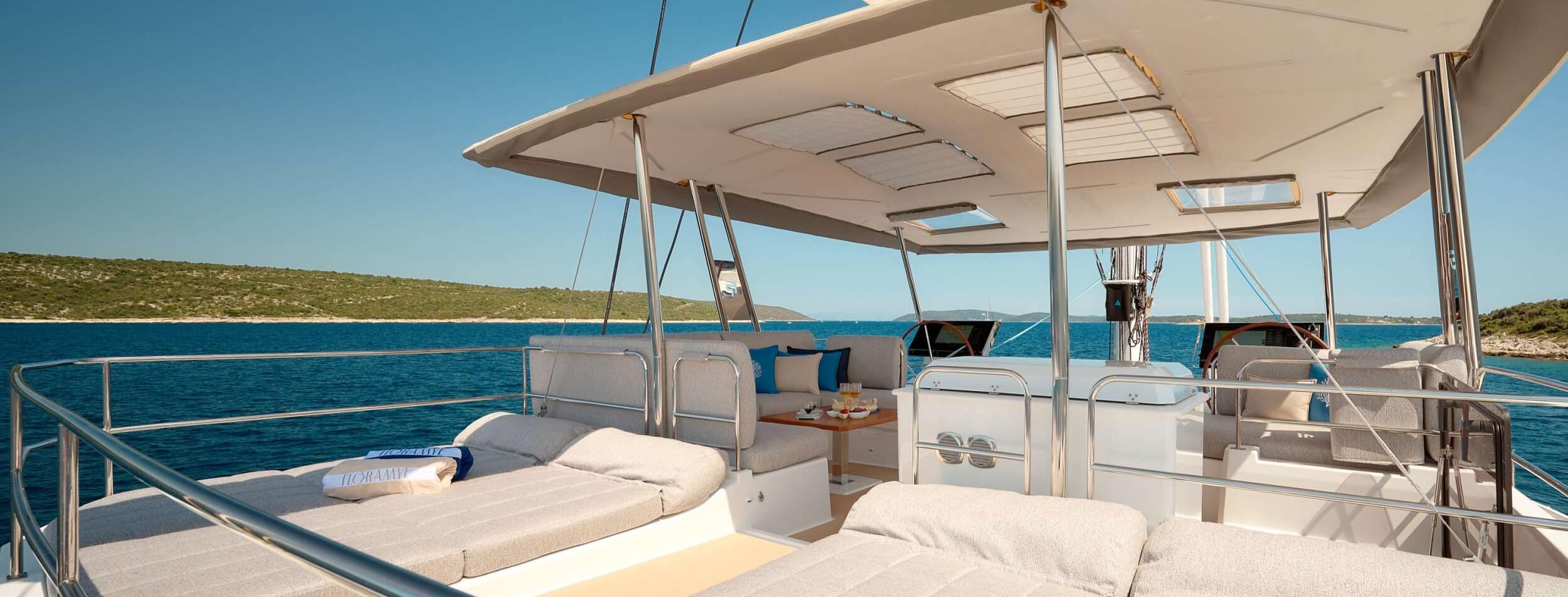 Floramye Fountaine Pajot 10