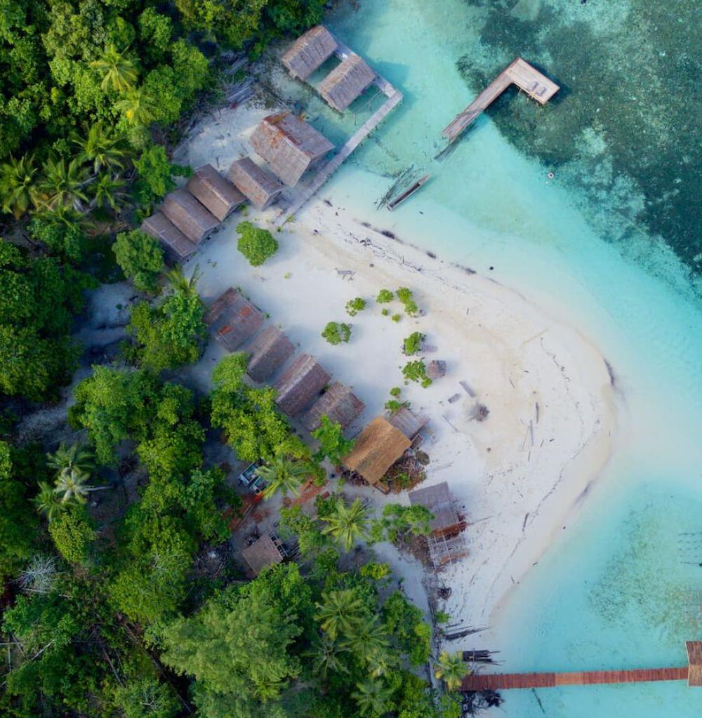 Superyacht charter Rajat Ampat